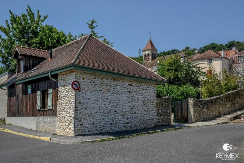 Les Pins - Maison Avec Parking Ferme Et Jardin Commun Au Calme Saint-Prix  Exterior foto